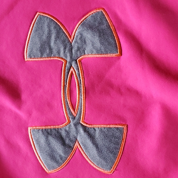 Women's Under Armour pink hoodie sweatshirt - Picture 2 of 4